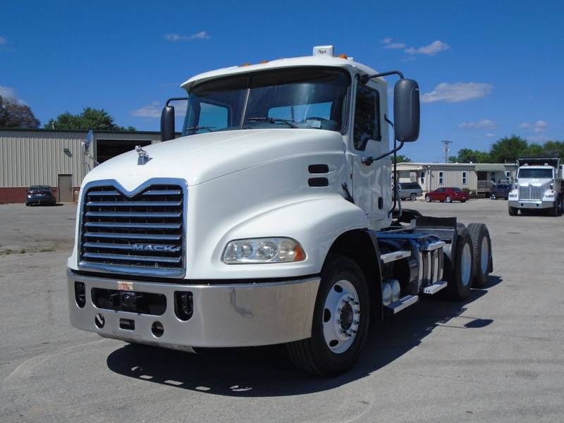 2014 Mack Pinnacle CXU613 For Sale Day Cab TA 41715X