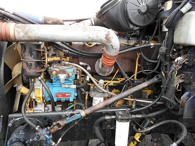2003 Peterbilt 385