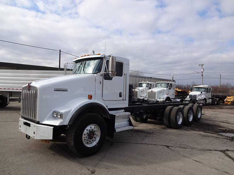 2006 Kenworth T800 (For Sale) | Cab & Chassis | #6J986651