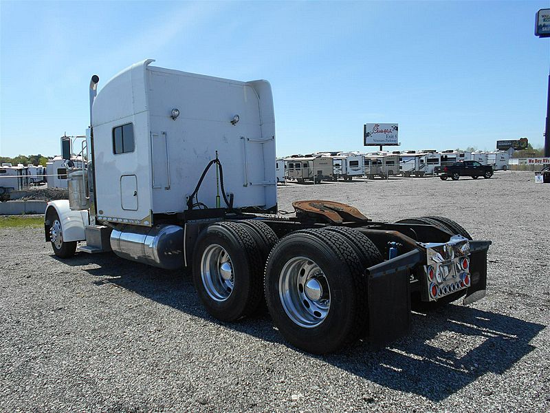 2005 Peterbilt 379