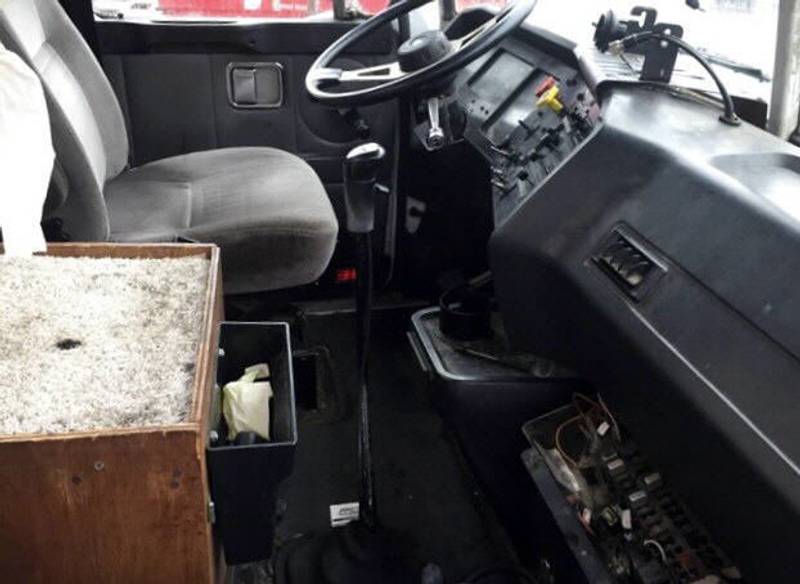 1997 Volvo VNL For Sale | Day Cab Sleeper | #600