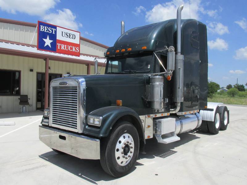 2003 Freightliner Classic XL (For Sale) | 70" Sleeper | #3669