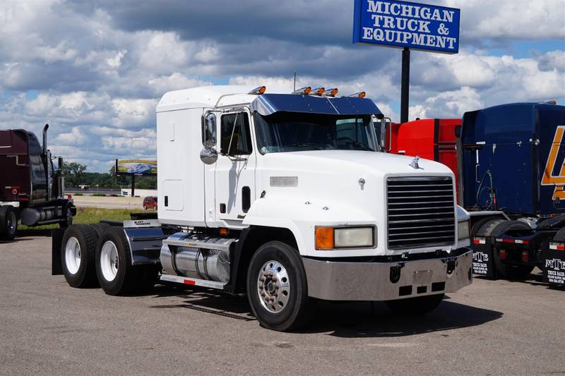 1999 Mack Pinnacle CH613 (For Sale) | 42