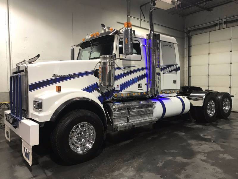 2014 Western Star 4900SF (For Sale) | 54