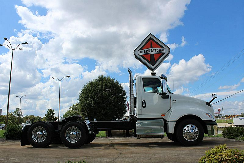 2018 International LT625 (For Sale) Day Cab 17067