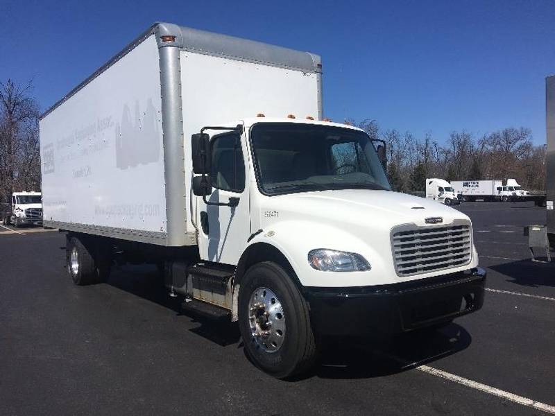 2015 Freightliner M2 106 (For Sale) | Box Truck | #696471