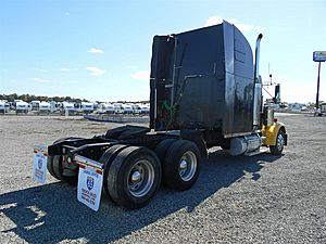 2003 Freightliner Classic XL