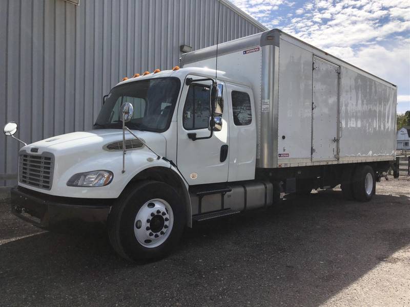 2015 Freightliner M2 (For Sale) | 24' | #7859