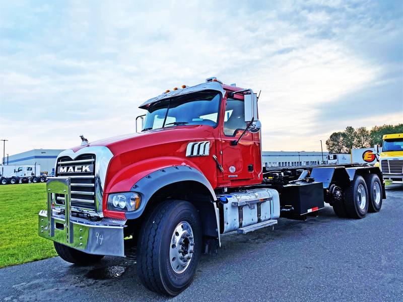 2020 Mack Granite GR64F (For Sale) | Roll-Off | #NJ-11100