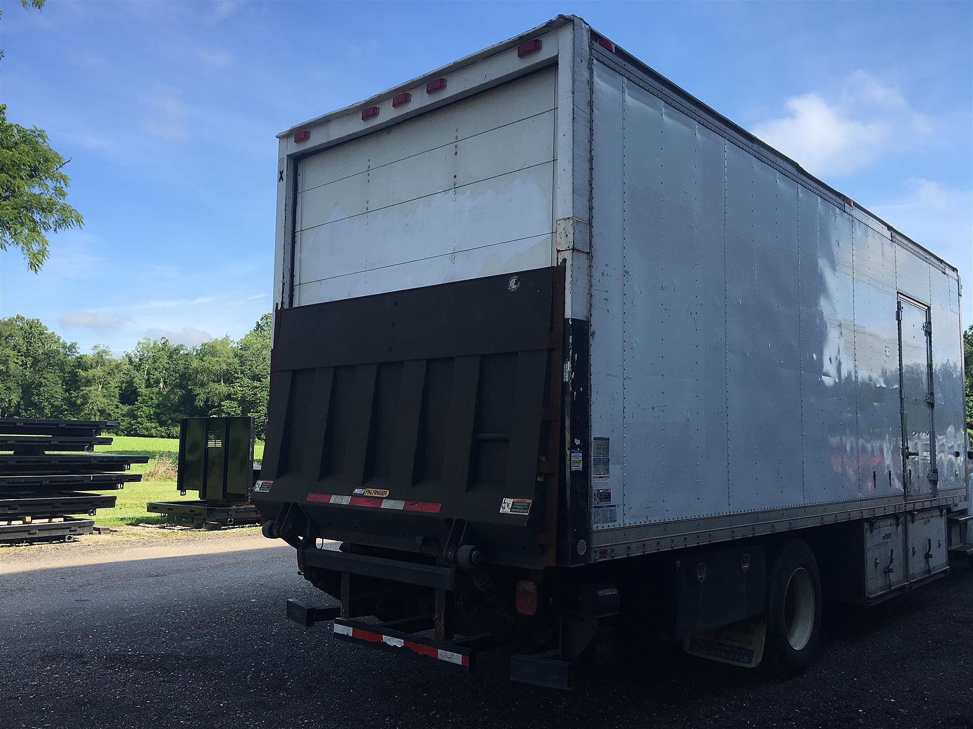 2006 26' VAN BODY (For Sale) Dry Van VB7907