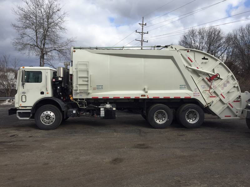 2020 Mack TerraPro TE64 (For Sale) | Rear Loader | #NJ-10915