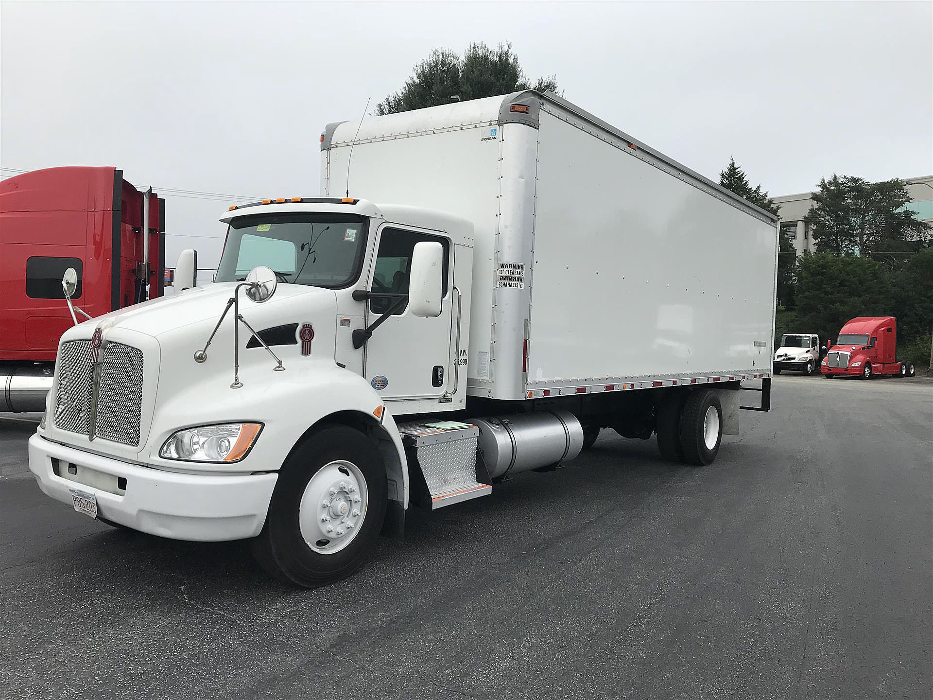 2013 Kenworth T300 For Sale 26ft Non CDL 18071P 2013 Kenworth T300 For Sale 26ft Non CDL 18071P