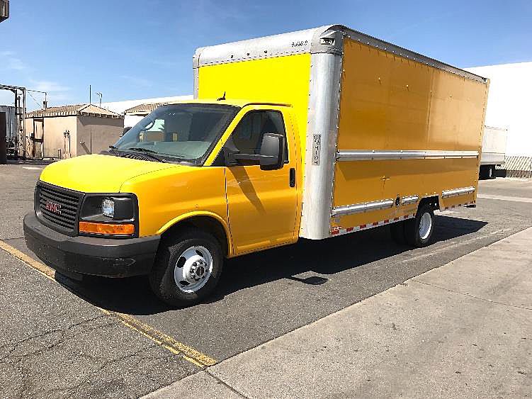 2015 gmc savana box truck