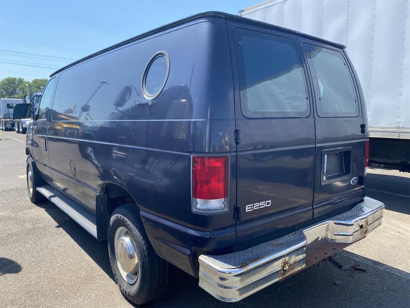 1999 ford econoline store e250