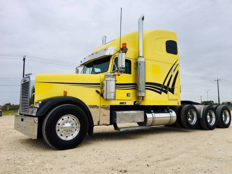 2001 Freightliner Classic XL