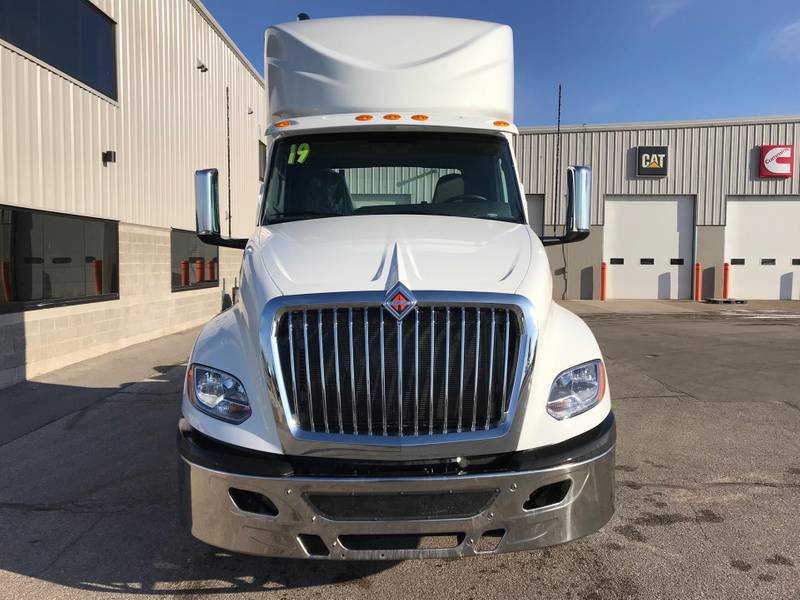 2019 International LT625 (For Sale) | Day cab Sleeper | #N2406