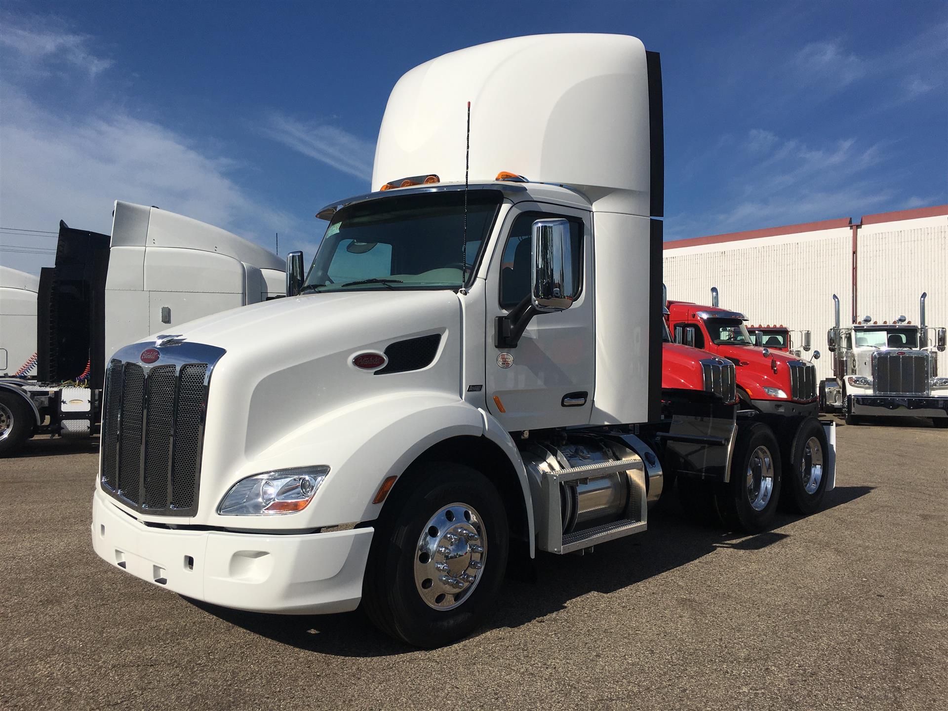 Used 2000 Peterbilt 379 Ultracab Day Cab Cat C15 6nz 475 Hp For Sale Special Pricing Chicago Motor Cars Stock 16908