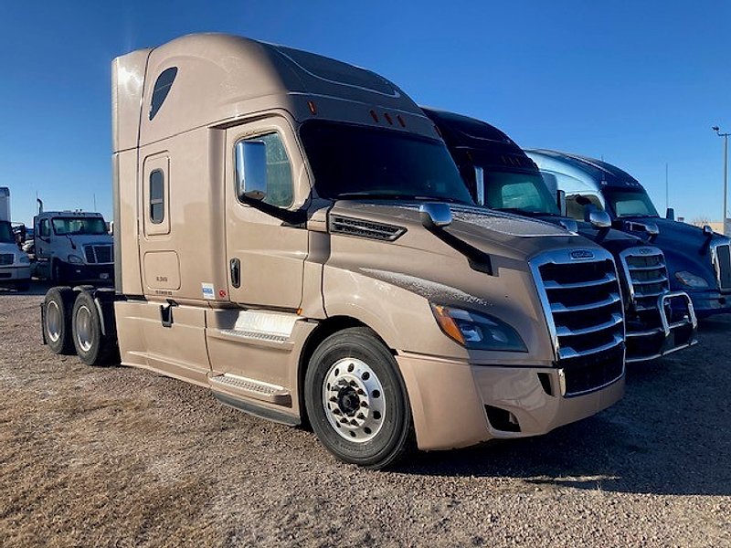 2020 Freightliner New Cascadia 