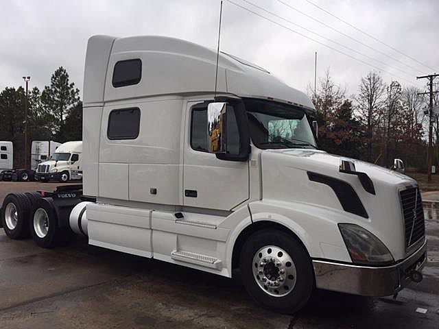 2014 Volvo VNL 780 (For Sale) 78" Sleeper 668875
