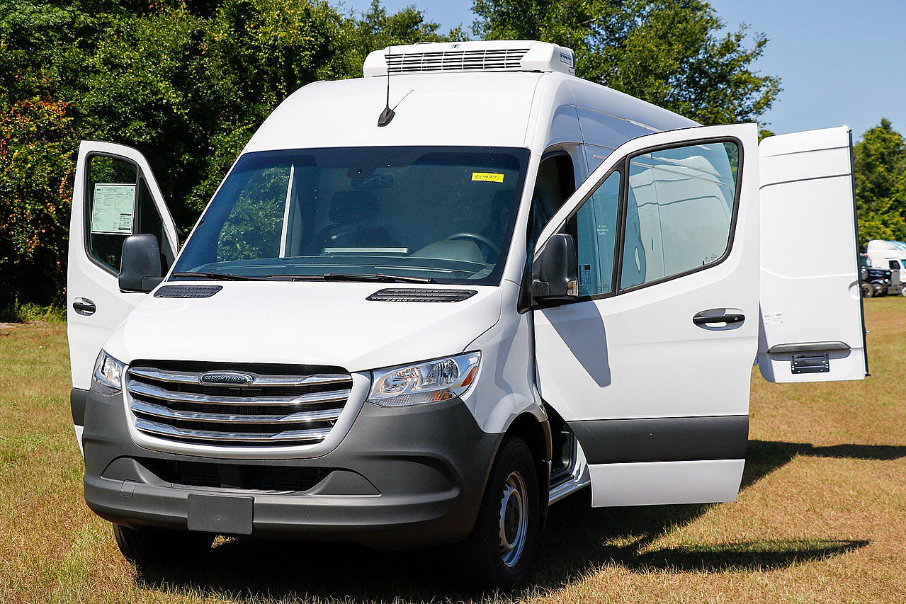 new refrigerated vans for sale