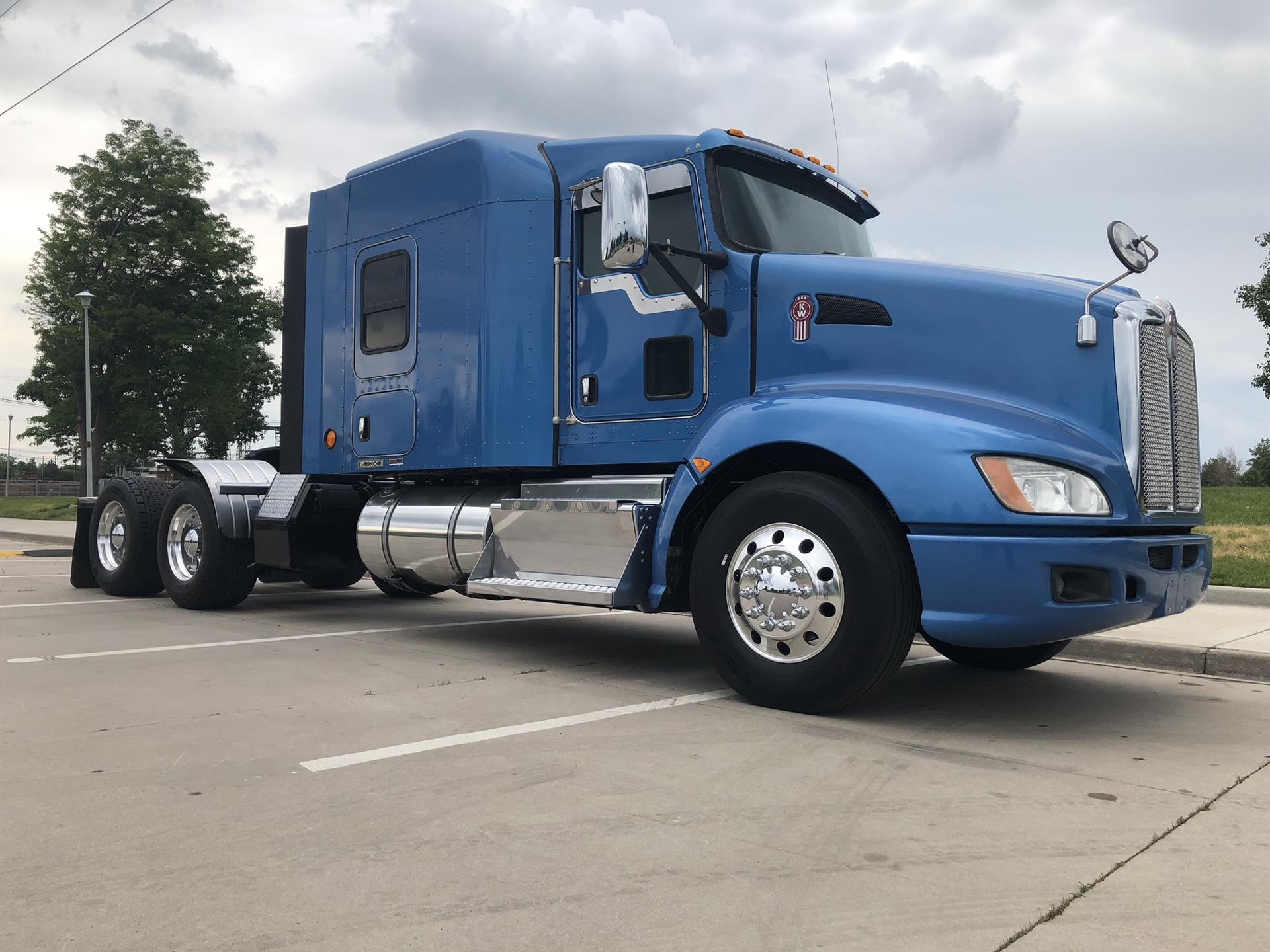 2015 Kenworth T660 72 Sleeper With Photos U4653