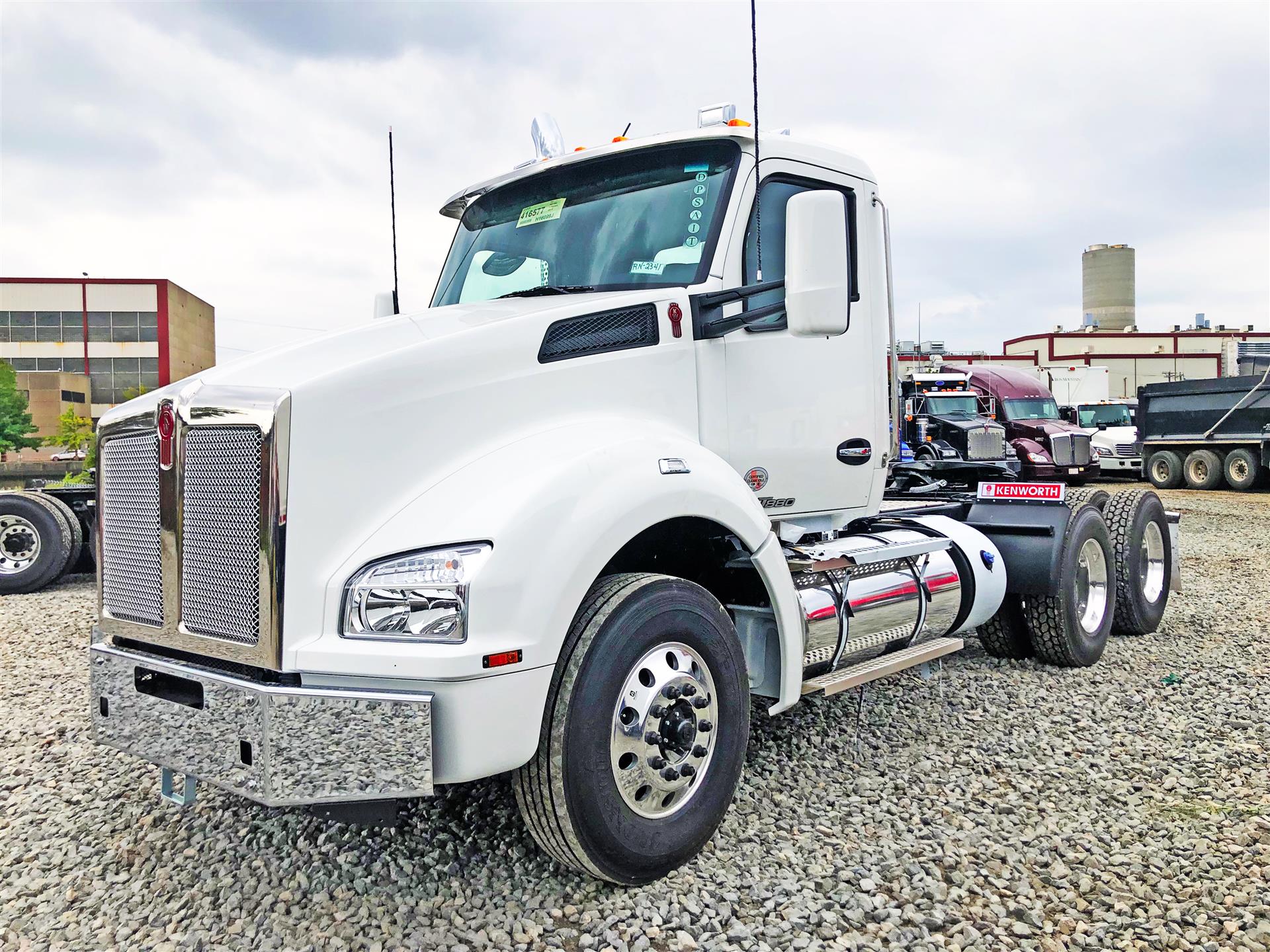 2020 Kenworth T880 Day Cab Collection | Nuestra America Auto