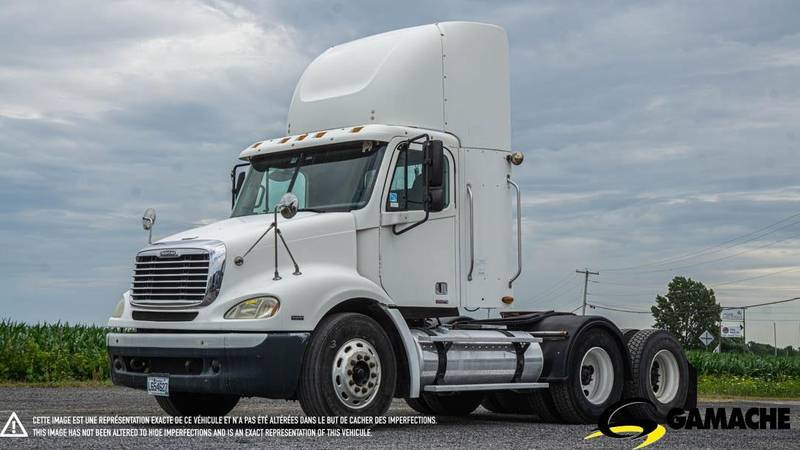 2006 Freightliner COLUMBIA CL112 DAY CAB
