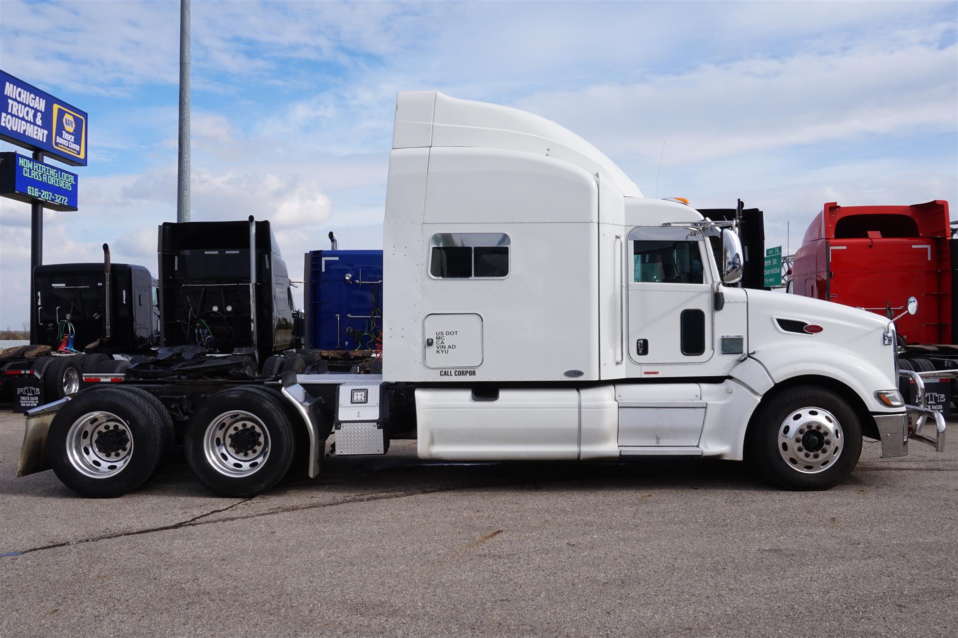 2010-peterbilt-386.2.jpg