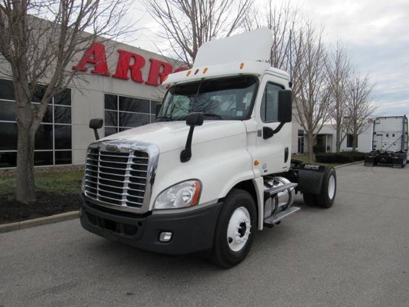 2012 Freightliner CASCADIA (For Sale) | NON Sleeper | #235757