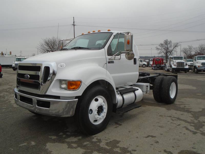 2012 Ford F650