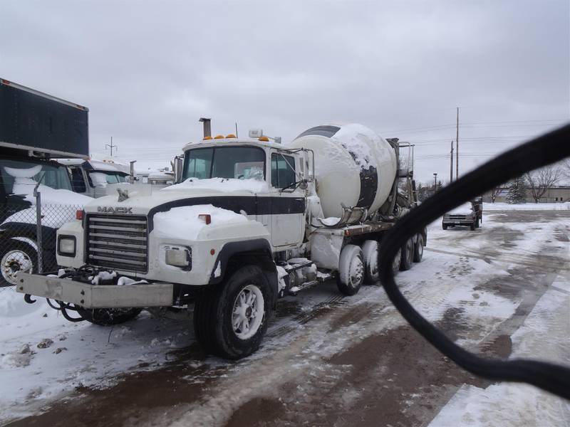 1999 Mack rd690s (For Sale) | Mixer | #9064