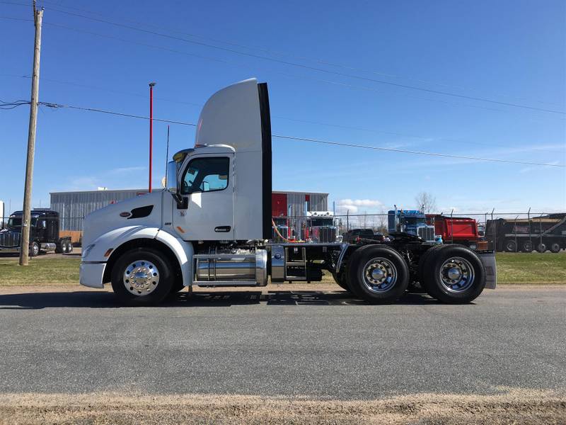 2021 Peterbilt 579 For Sale | Day Cab | #40A656752