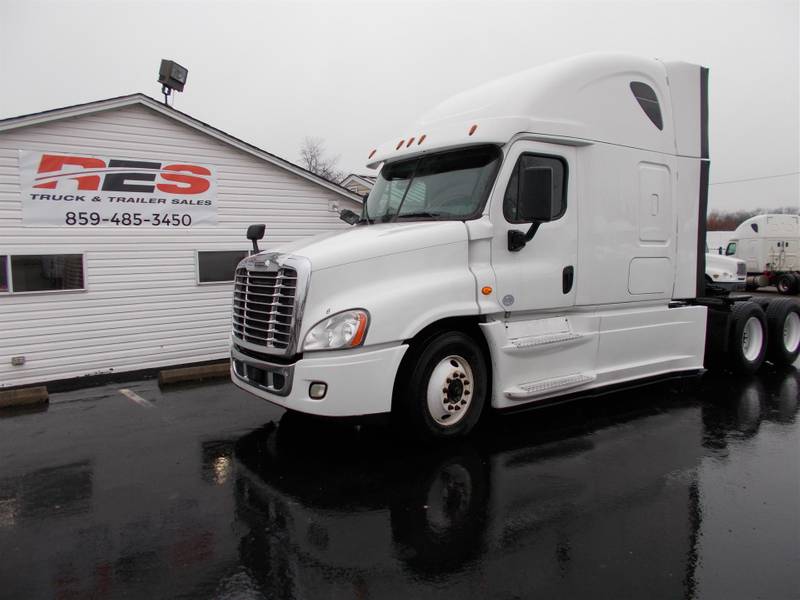 2016 Freightliner Cascadia Evolution 72 Sleeper With Photos Res1445