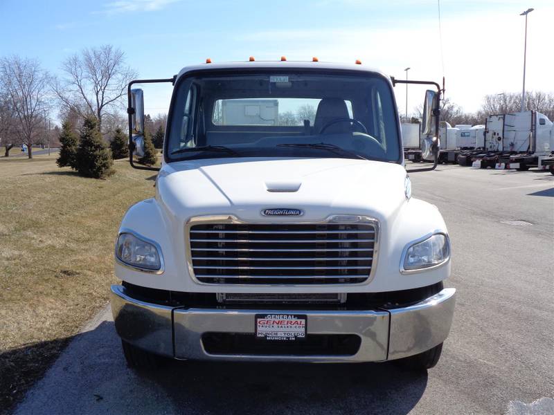 2016 Freightliner 16M For Sale | Cab & Chassis | Non CDL | #H19062A