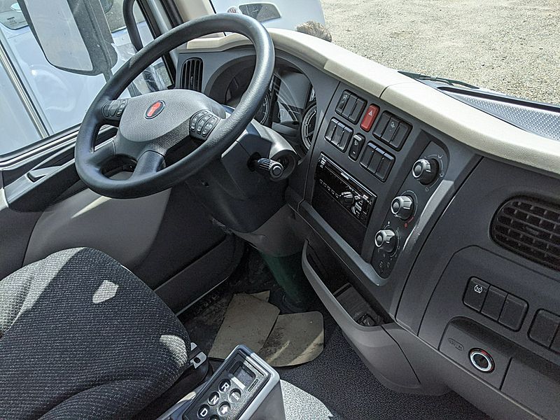 2021 Kenworth K270 (For Sale) Box Truck NK5695