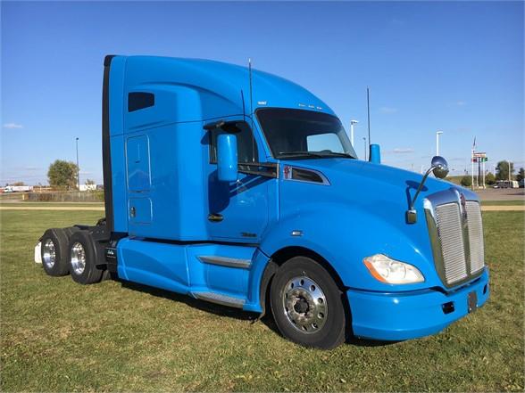 Download 2016 Kenworth T680 (For Sale) | 76" Sleeper | #UGJ469930