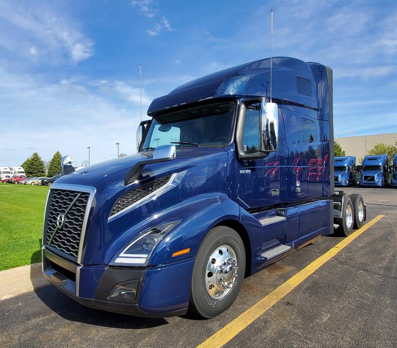 2021 Volvo VNL64T760 (For Sale) | 70