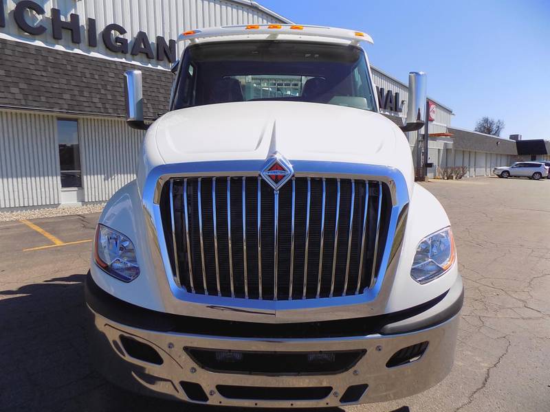 2020 International LT625 (For Sale) | Day Cab | #116648-R