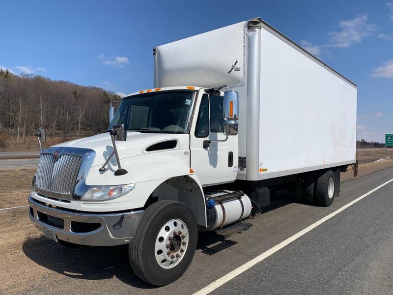 2015 International 4300 (For Sale) | 24' Box | #4804