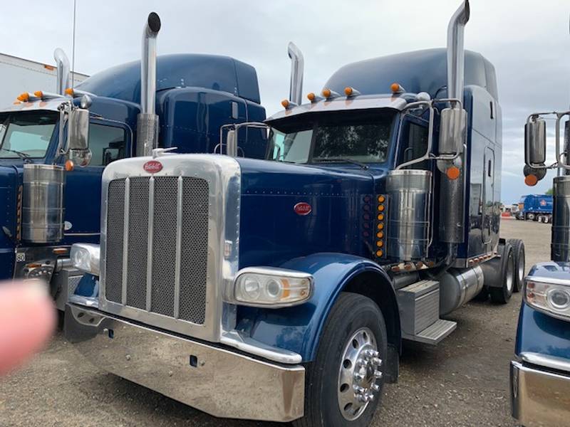 2017 Peterbilt 389 Long Hood (for Sale) 