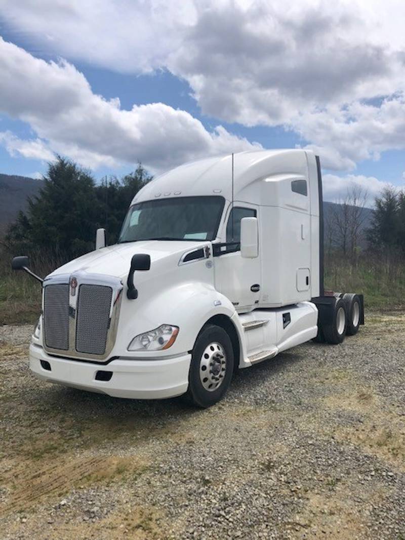 2019 Kenworth T680 (For Sale) 76" Sleeper Featured Listing NA