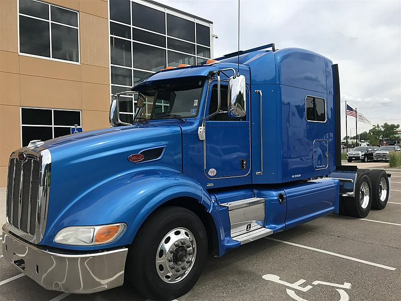2013 Peterbilt (For Sale) 70" Sleeper 4165