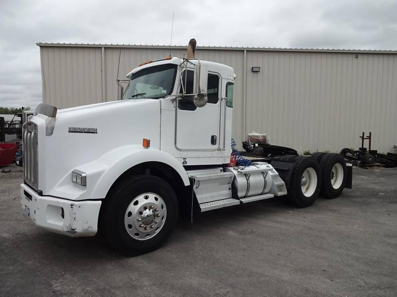 2008 Kenworth T800 (For Sale) | Day Cab | #8J226739