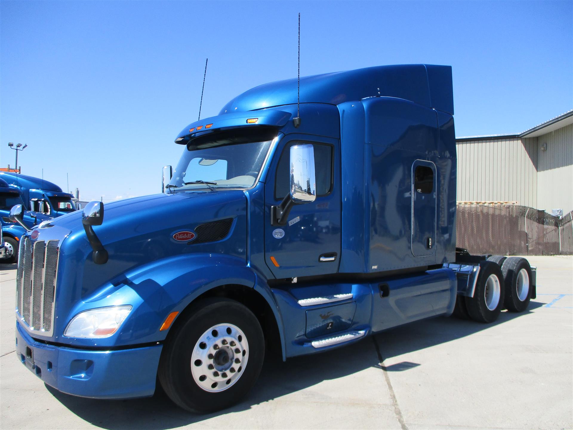 peterbilt 579 top bunk mattress