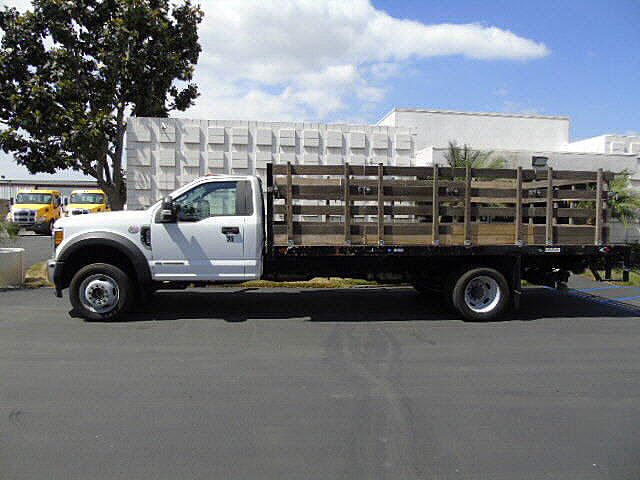 2017 Ford F550 (For Sale) MF STAKEBED/FLATBED 6891