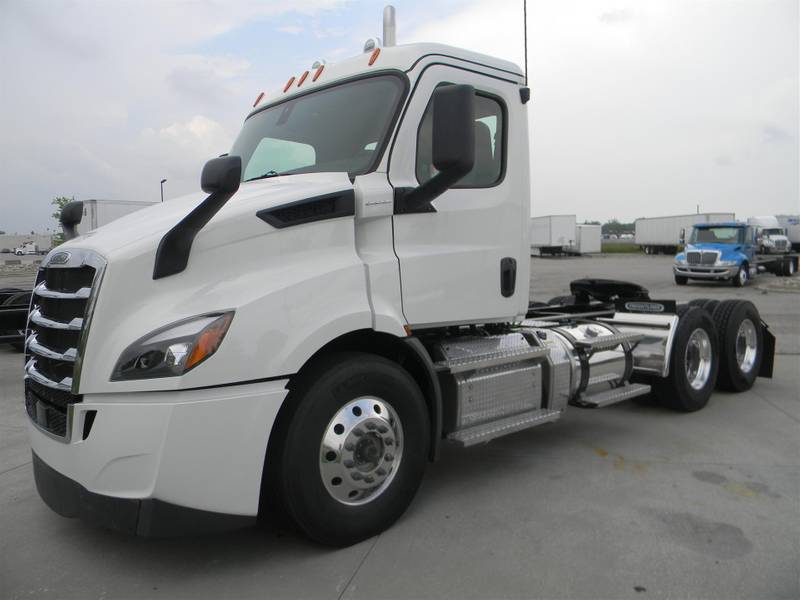 2020 Freightliner Cascadia 116 (For Sale) | Day Cab | #117831