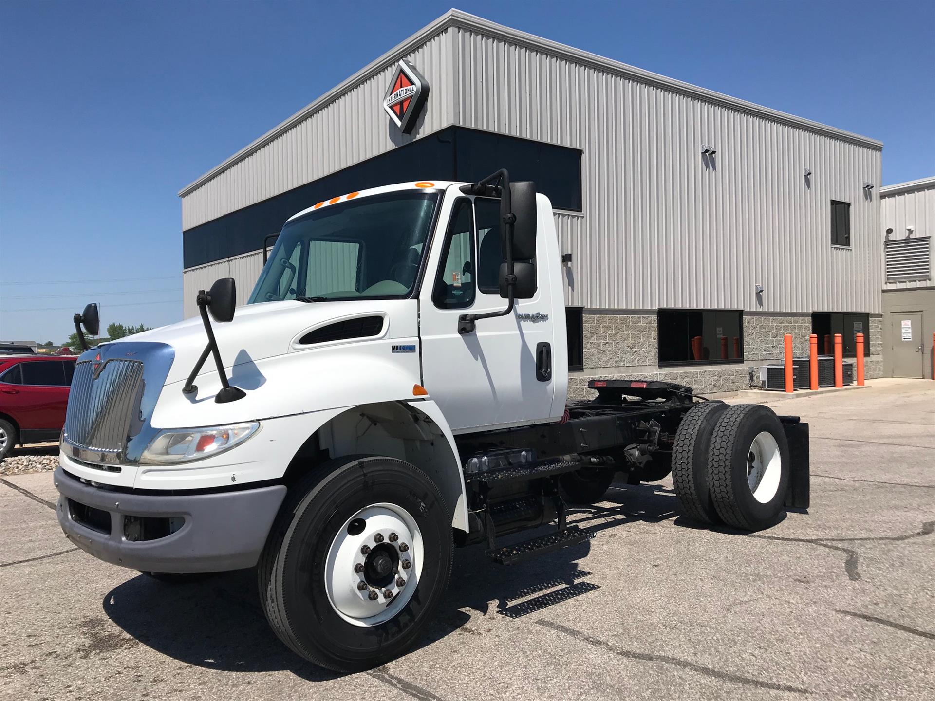 2012 International 4400 (For Sale) Semi Truck U4025