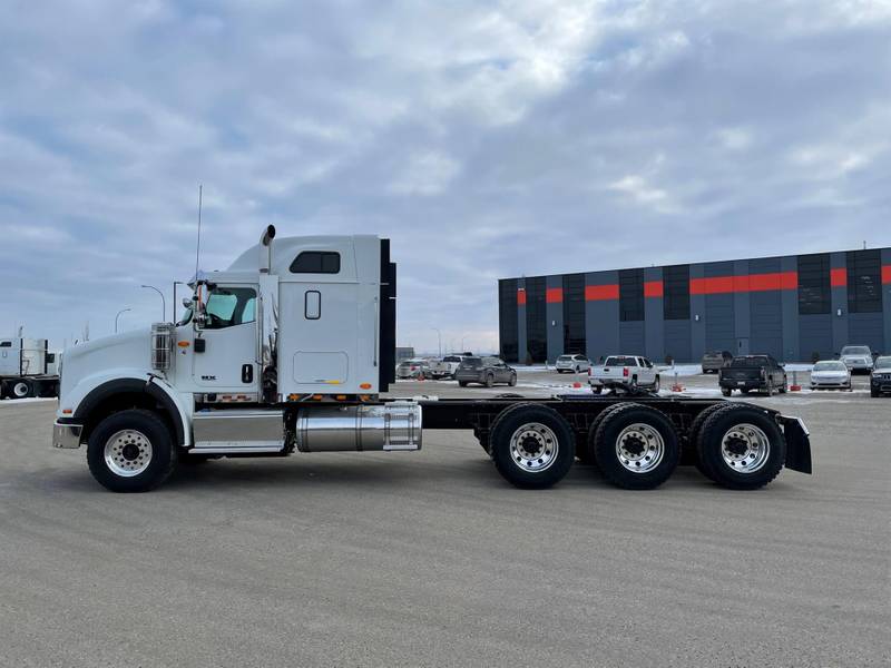 2020 International HX620 8x6 (For Sale) | 51