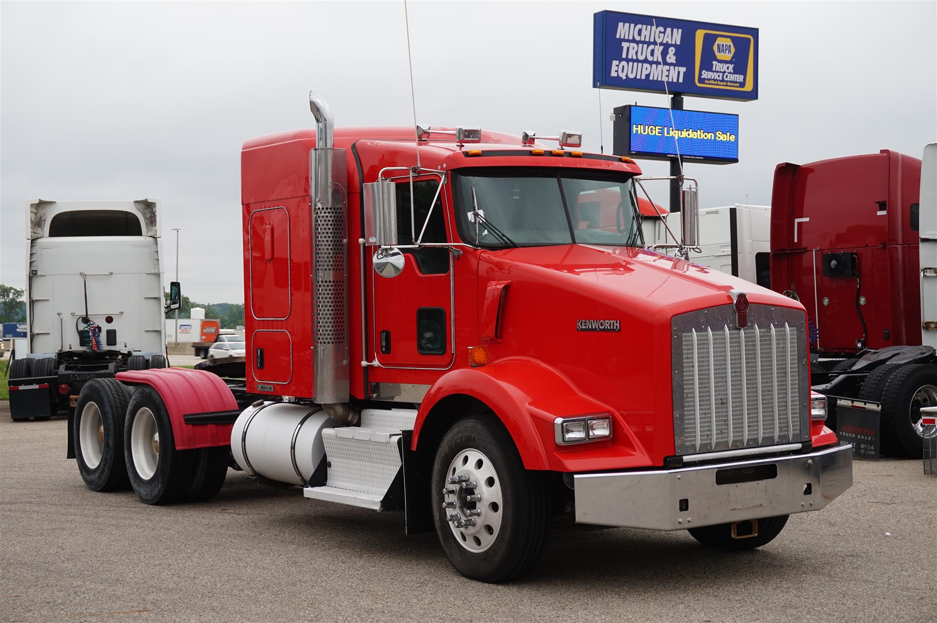 kenworth t800 mattress size