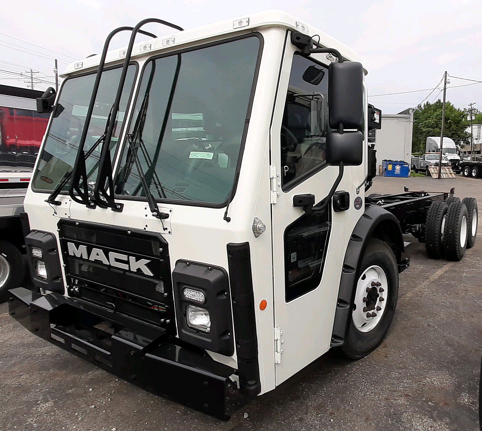 2019 Mack LR64 (For Sale) Refuse Truck M001154